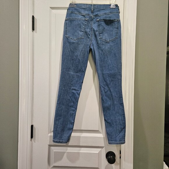 Distressed FREE PEOPLE Anthropologie High Rise Busted‎ Knee Skinny Jeans Size 28 - Picture 7 of 7